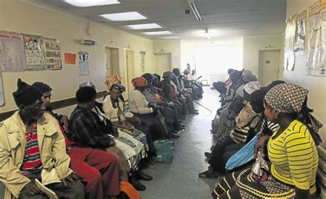 Health care center offers free services to poor .